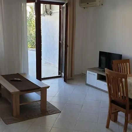 Grgic Apartment *